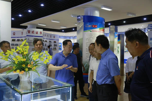 市政协副主席安石柱一行调研博天堂918：加快企业创新和服务能力