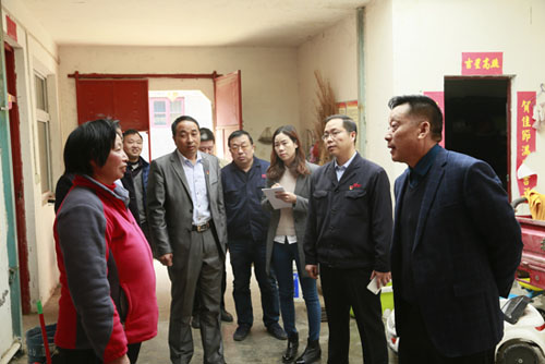 博天堂918党委书记李占明深刻穷困户调研，助力精准扶贫